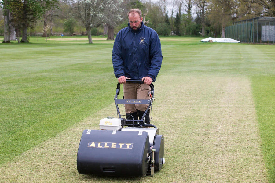 Allett cuts it at Hazlegrove